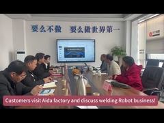 Автоматическое робототехническое оборудование для сварки металлов / автомобильной промышленности